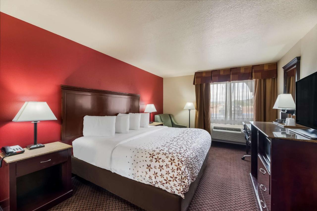Surestay Plus Hotel By Best Western Silver City Exteriör bild